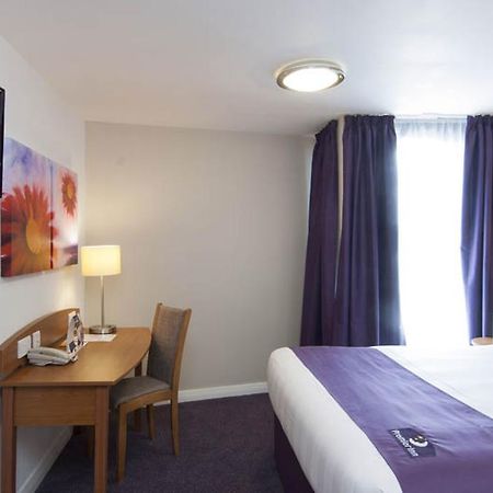Premier Inn Birmingham City - Waterloo St Eksteriør billede