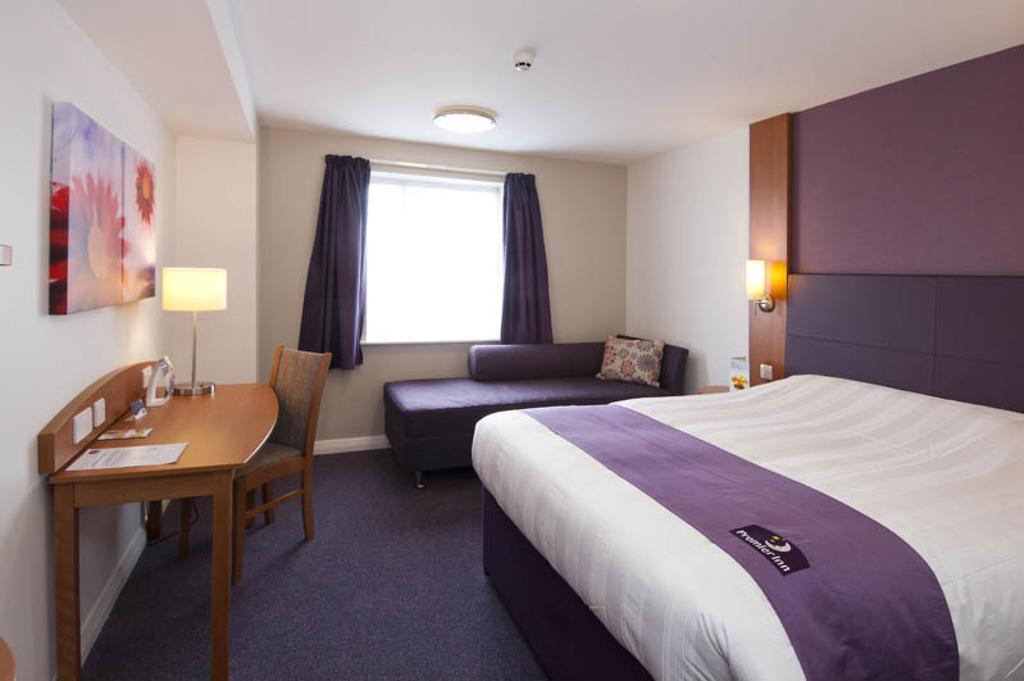 Premier Inn Birmingham City - Waterloo St Værelse billede