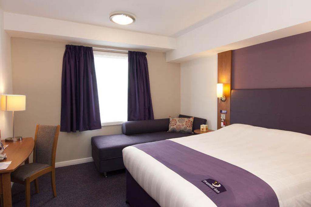 Premier Inn Birmingham City - Waterloo St Værelse billede