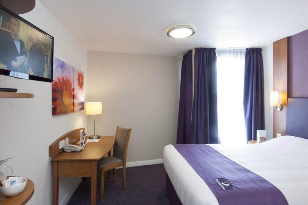 Premier Inn Birmingham City - Waterloo St Eksteriør billede