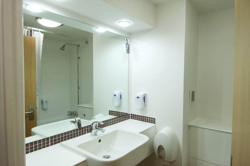 Premier Inn Birmingham City - Waterloo St Eksteriør billede